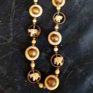 VTG 40S-50S HAND CARVED ELEPHANT GOLD TONE NECKLACE